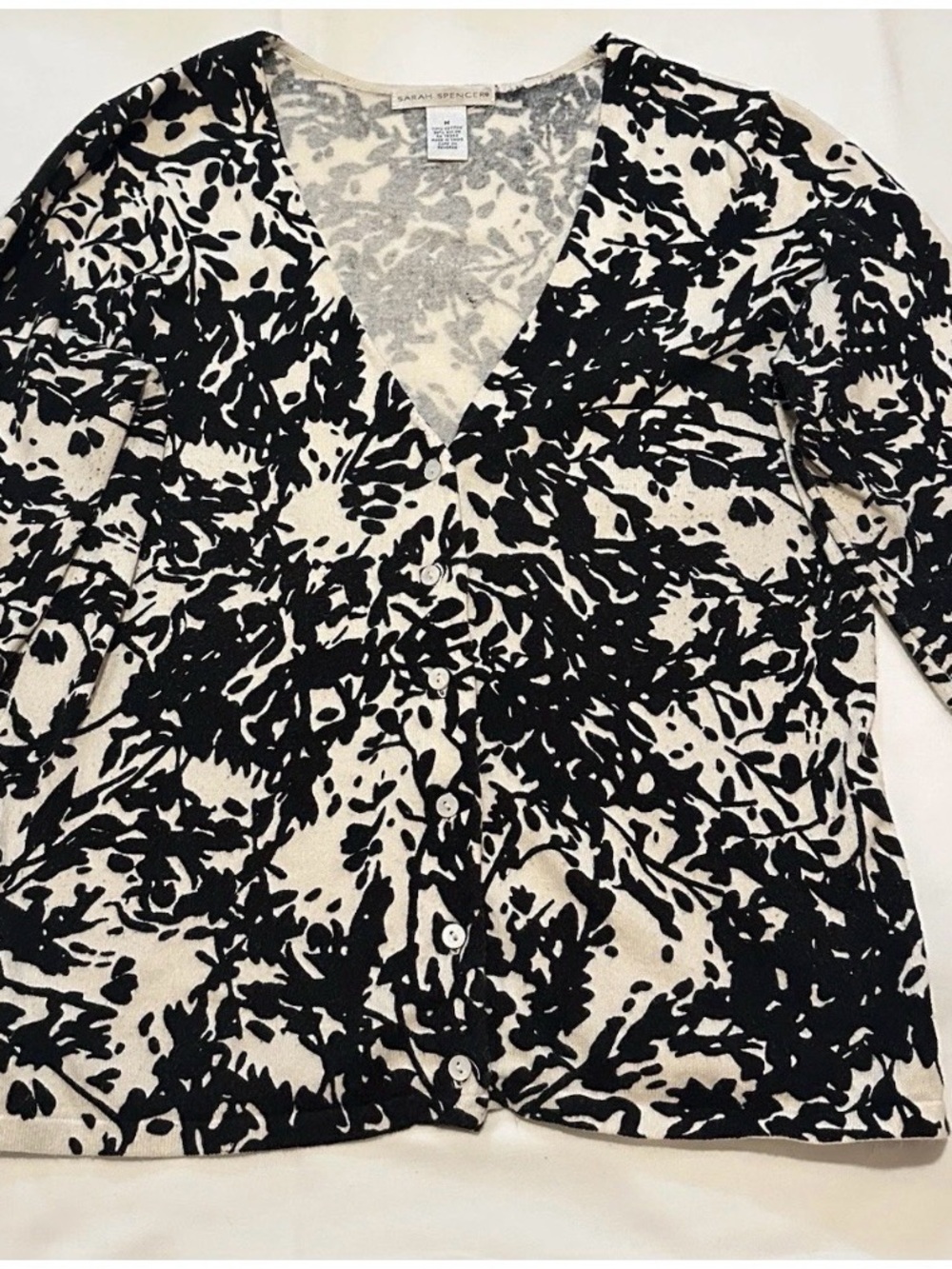 Sarah Spencer Black & Cream Floral V-Neck Cardigan